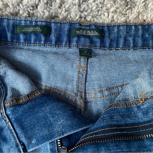 WildFable Jean Shorts - Picture 2 of 3